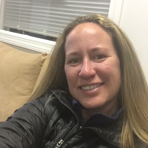 Meet your Posher, Allison - Picture 1 of 1